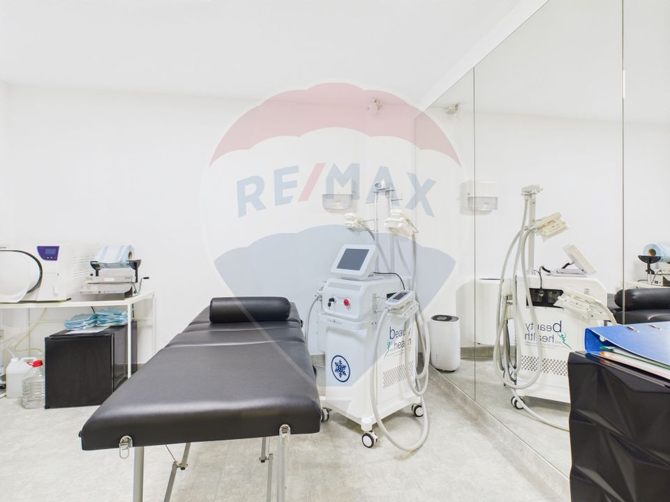 72sq.m Commercial Space for sale, Centrul Civic area