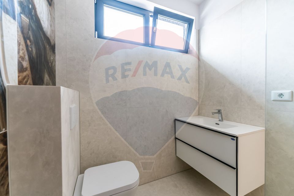 Casă elegantă și spațioasă – în complex privat, zona centrală Arad
