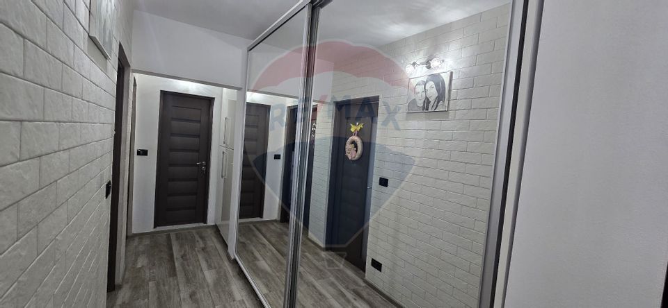 4 room Apartment for sale, Central area