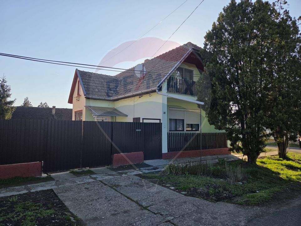 Casa cu mansarda in Sarkad Ungaria