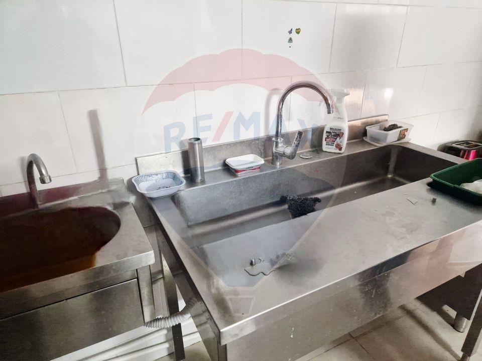 20 room Hotel / Pension for sale