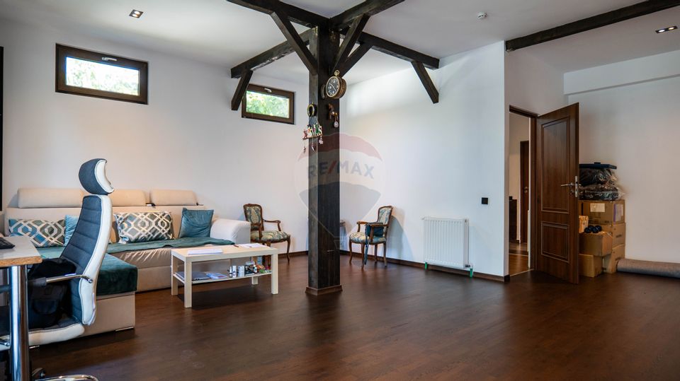 4 room House / Villa for sale