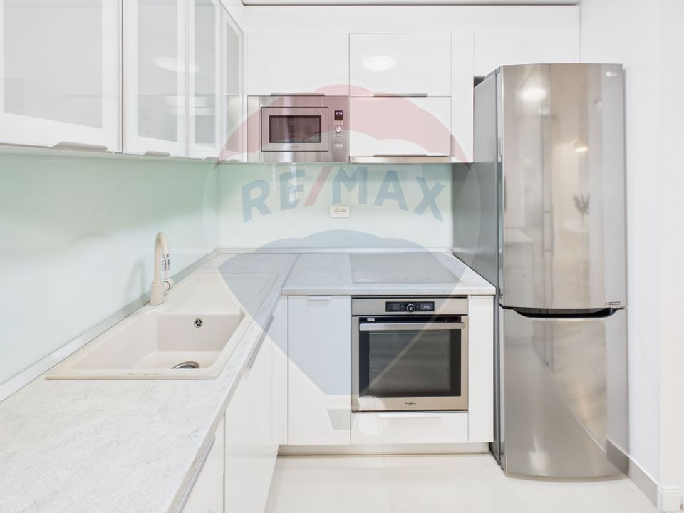 Apartament cu 3 camere de închiriat în zona Dristor