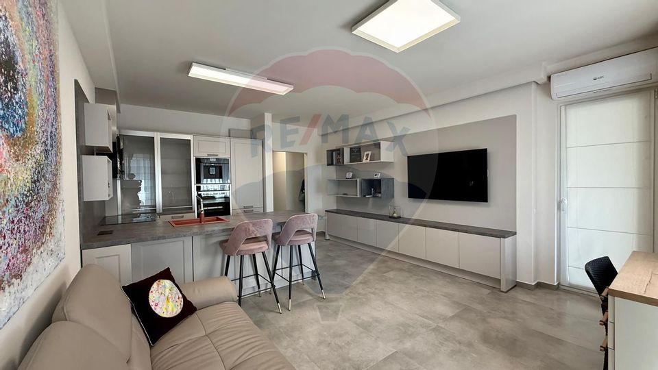 2 room Apartment for rent, Orasul Vechi area