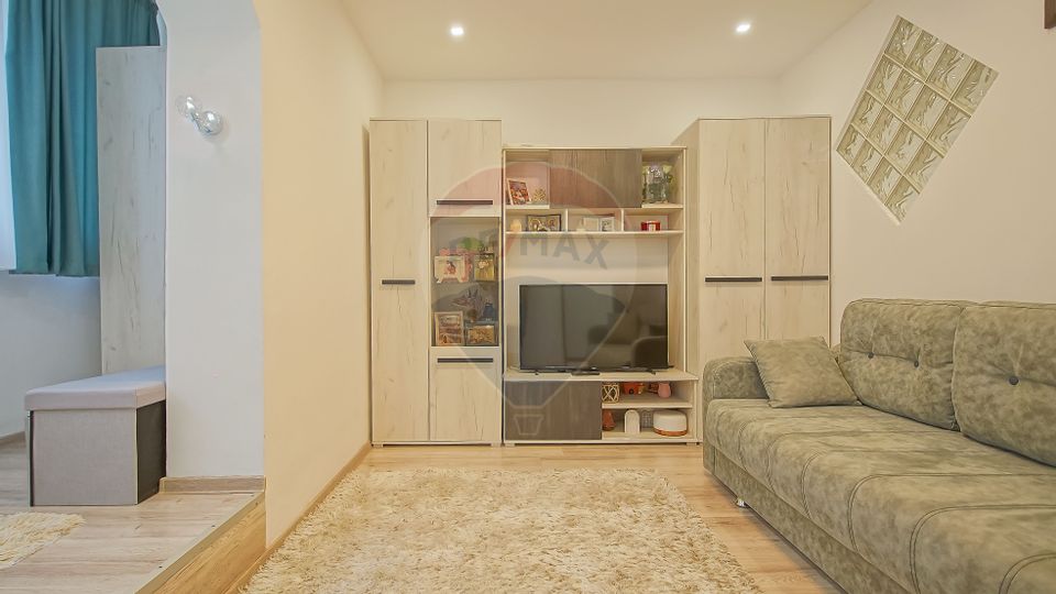 Apartament cochet cu 2 camere de vânzare în Cartierul Noua