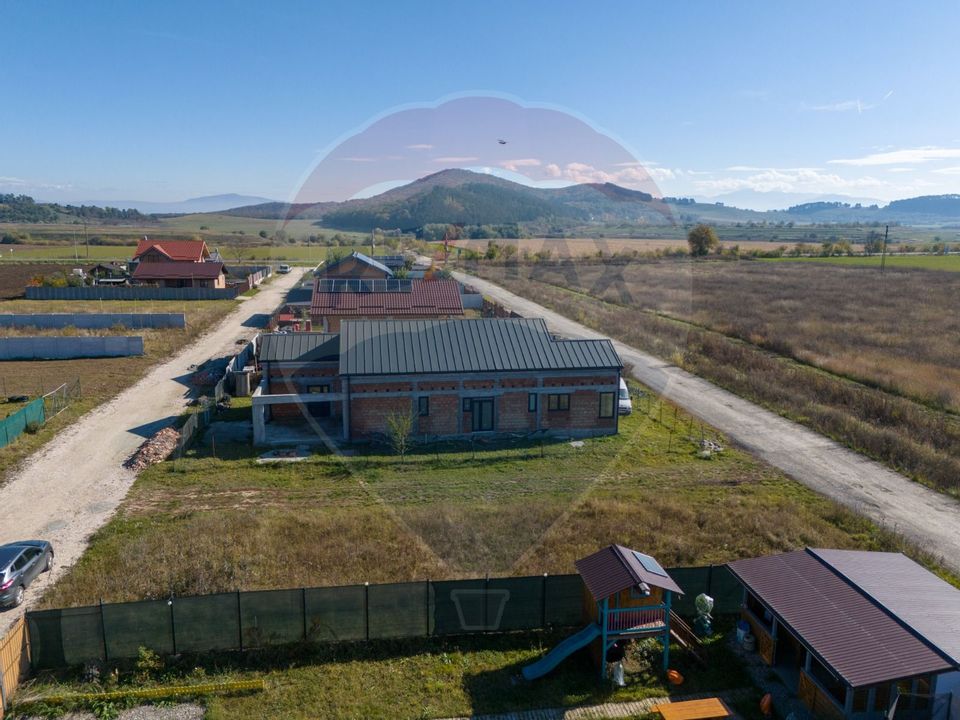 6 room House / Villa for sale