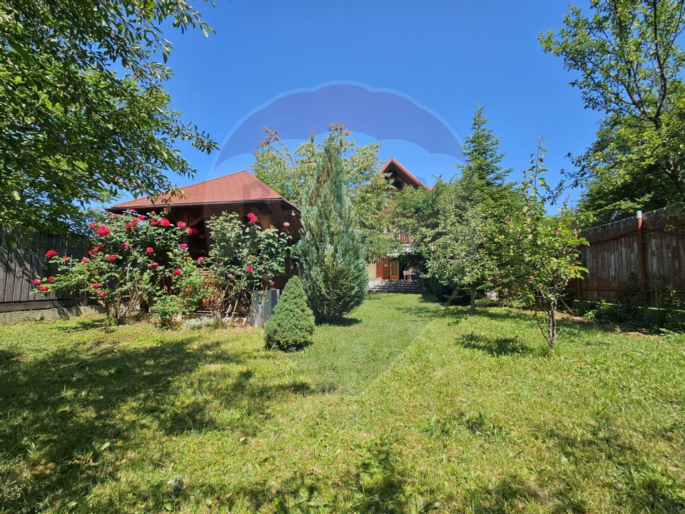 6 room House / Villa for sale