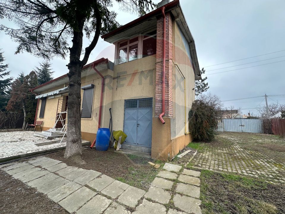 6 room House / Villa for sale