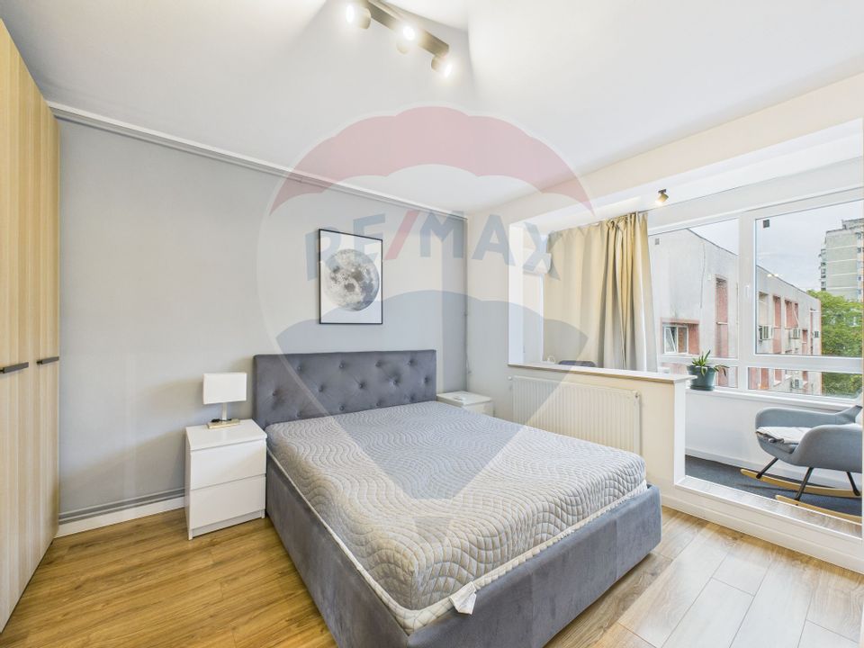 Apartament cu 4 camere de vânzare - Piata Rahova