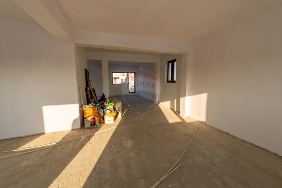 Special villa with 3 levels for sale Pantelimon - Cernica Forest