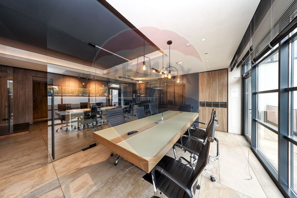 Spațiu birouri premium - 179mp, terasa 30mp