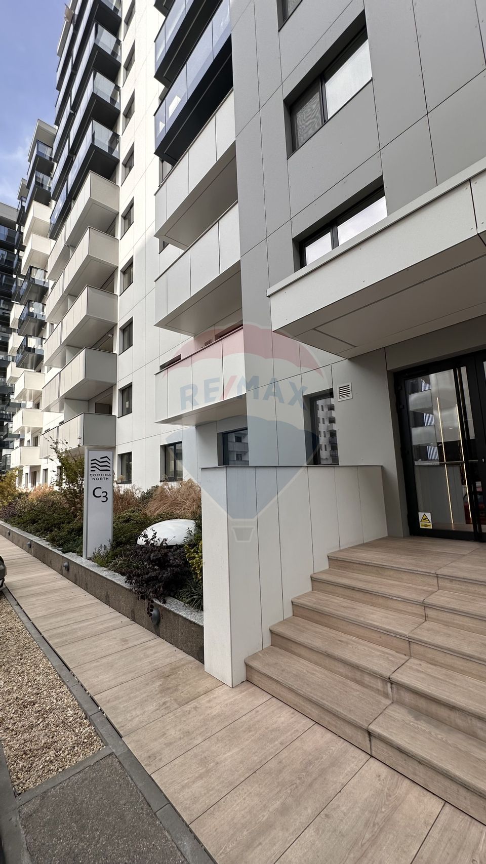 2 room apartment Cortina Nord, first rent