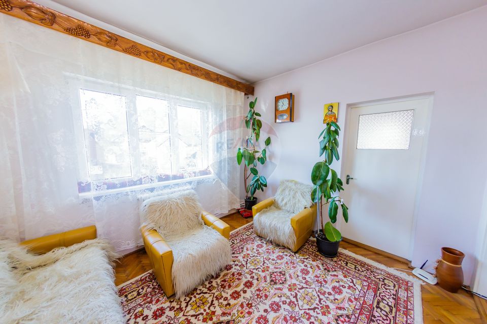 Proprietate rezidentiala de vanzare la 2 pasi de Parcul Regina Maria