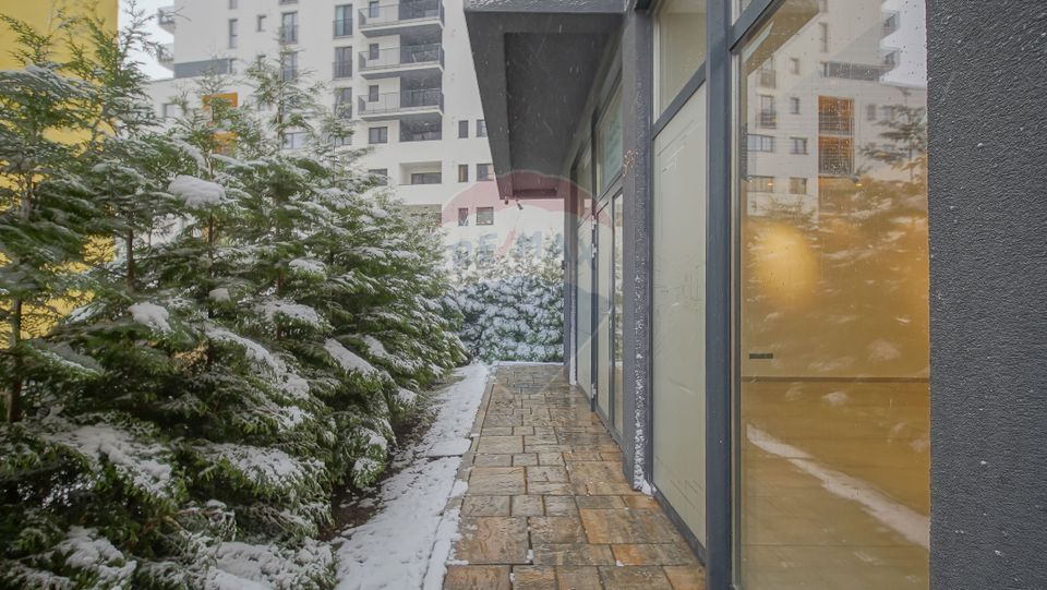 55sq.m Commercial Space for rent, Racadau area