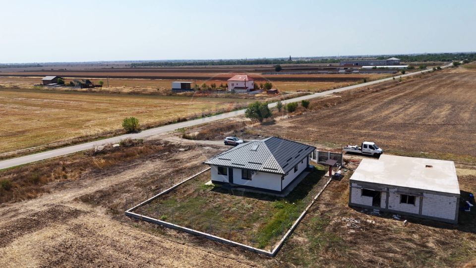 De Vânzare Casă nouă 4 camere 573 mp teren Baldana Dâmbovița