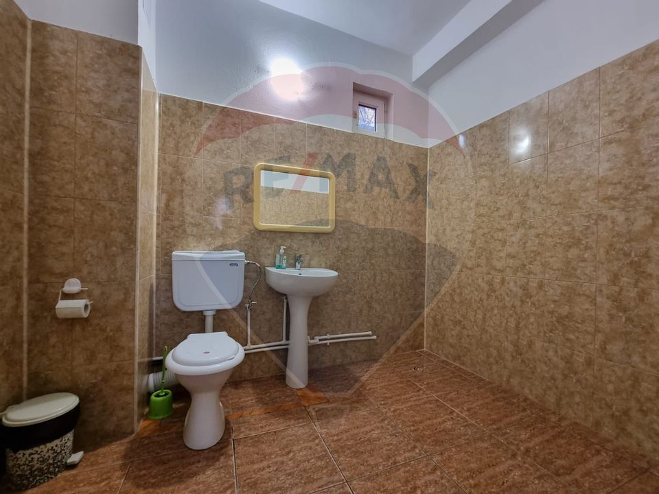 Spațiu comercial de 329 mp de închiriat în zona Casa de Cultura