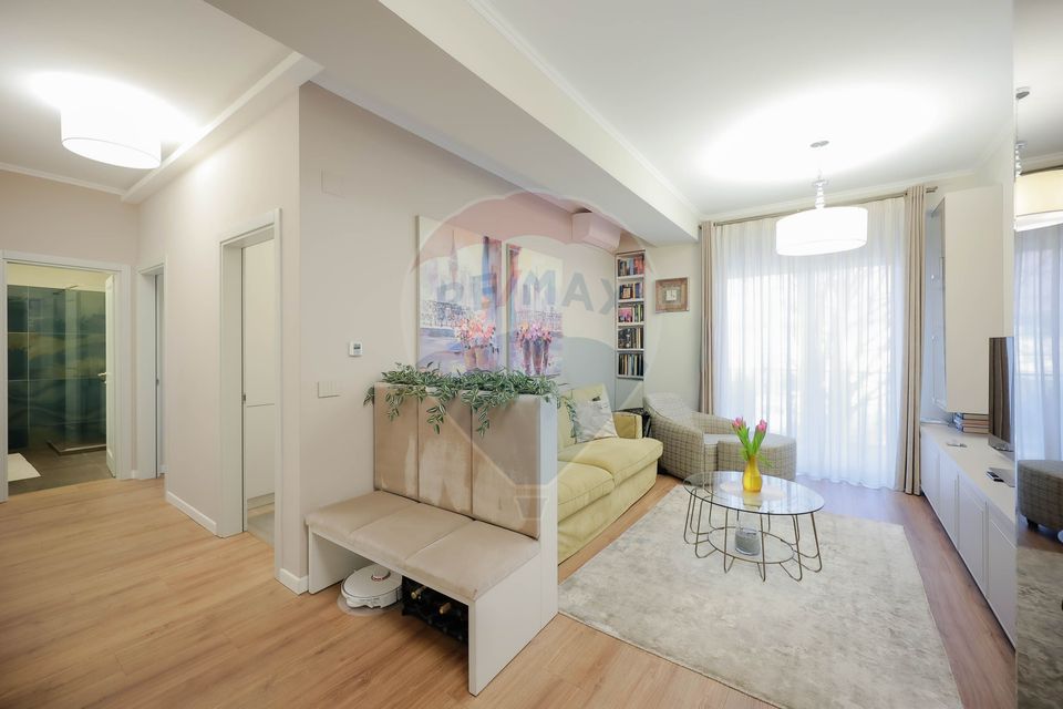 Apartament cu 2 camere de vânzare, ultracentral