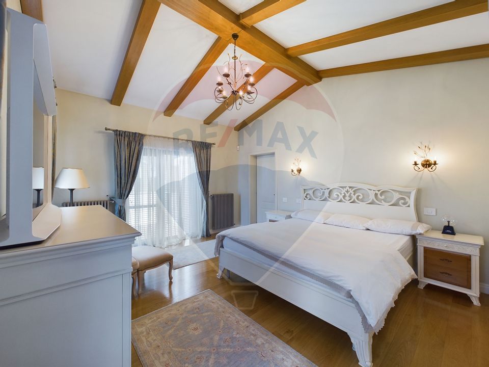 Unique Opportunity: Luxury House with Pool and Premium Finishes