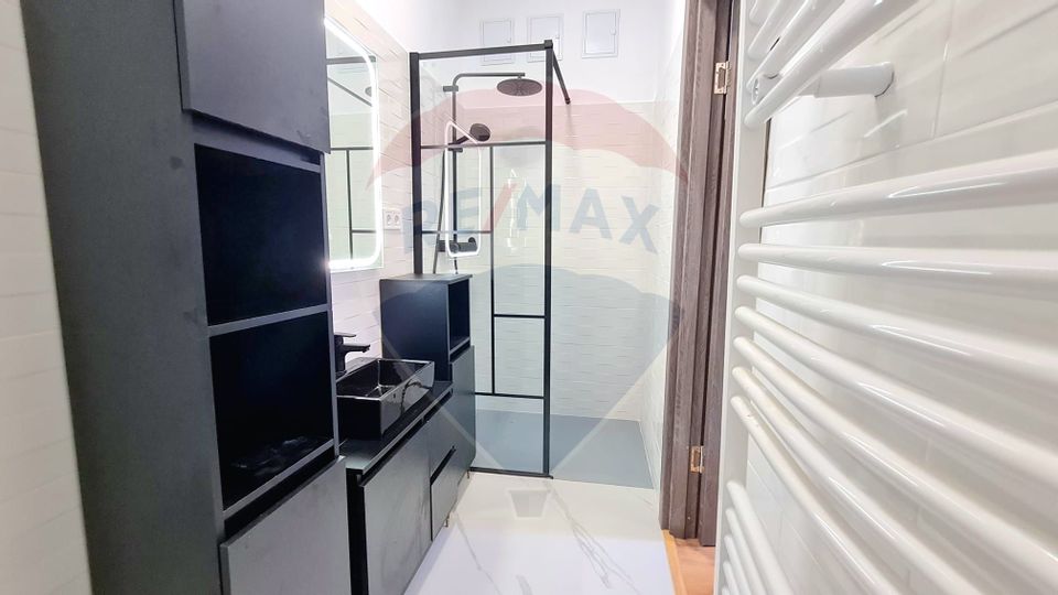 Apartament nou la prima inchiriere cu 3 camere in zona UMF