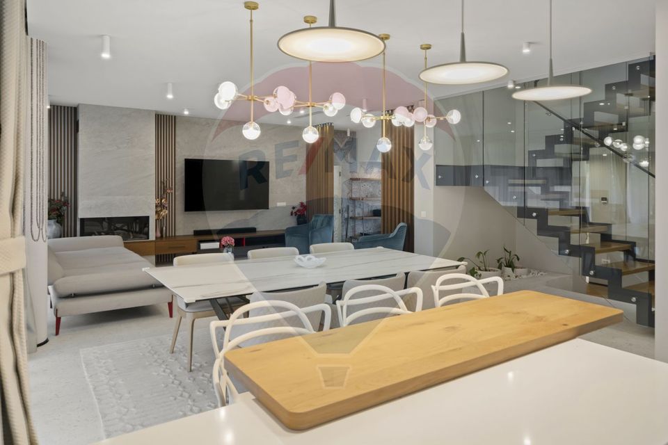 6 room House / Villa for sale