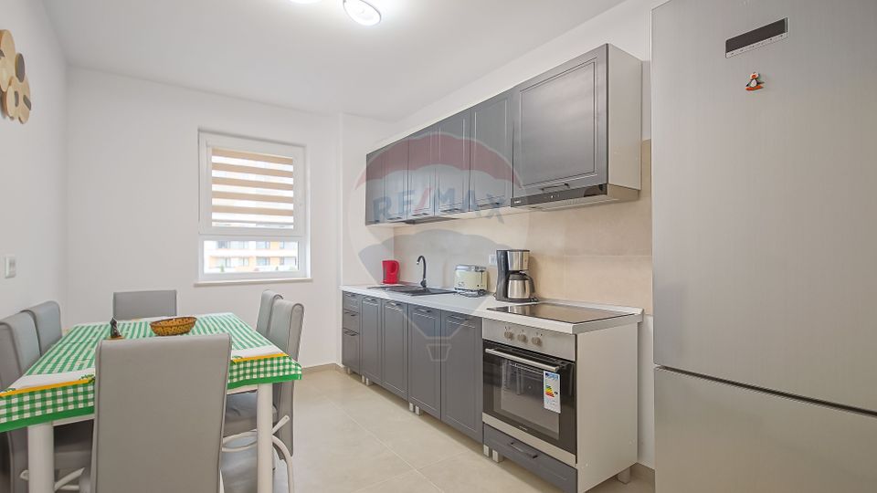 2 room Apartment for rent, Tractorul area