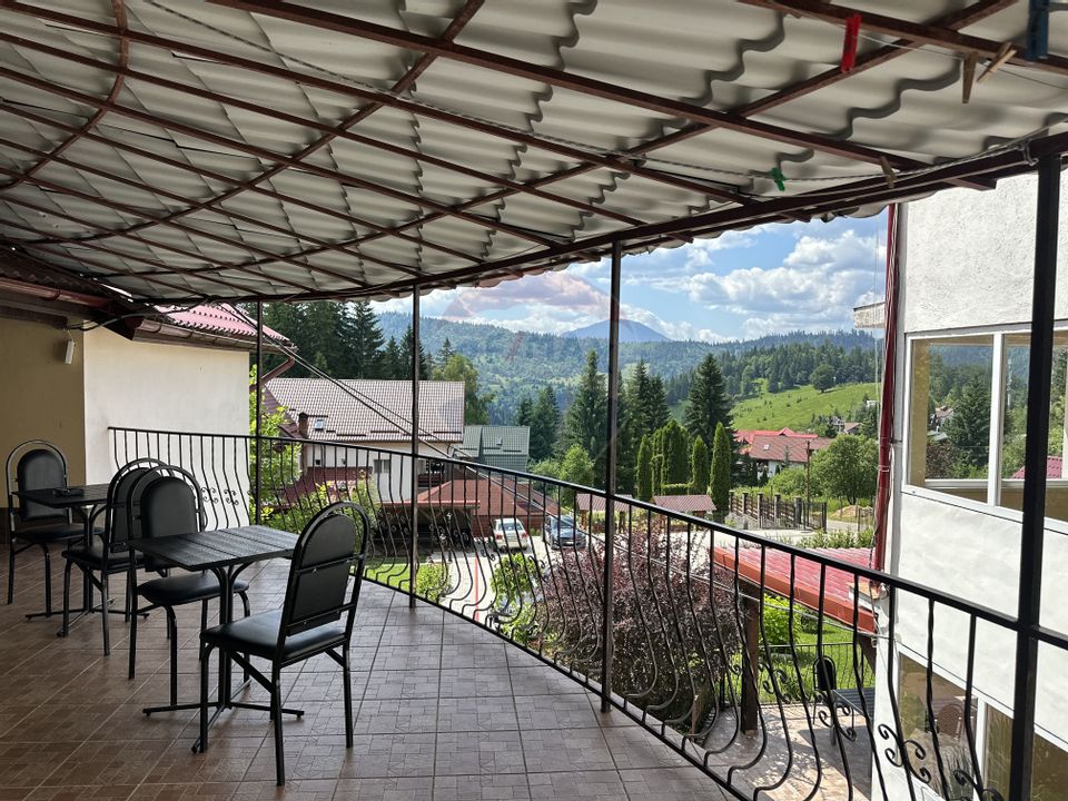 Hotel / Pensiune cu 18 camere de vânzare Durau