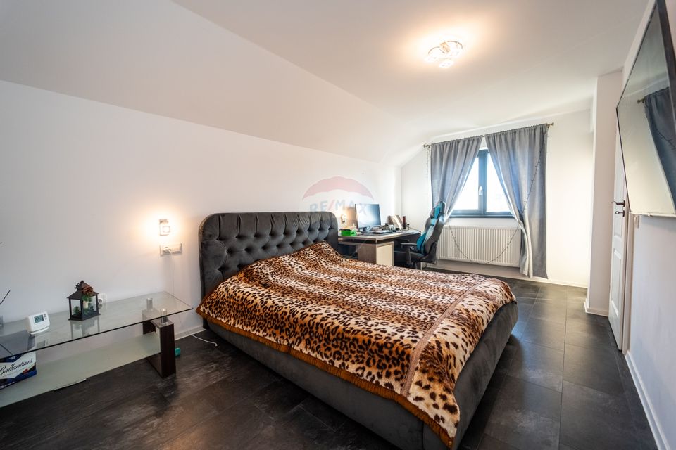 Comision 0%! | Proprietate cu terasa, semineu | 400 mp teren, Izvor!