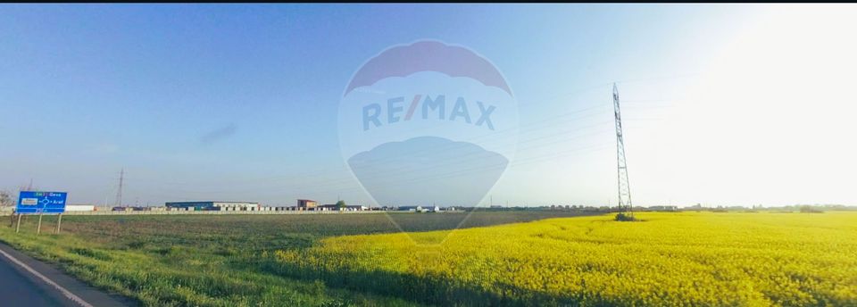 Land 50,513sqm Arad / Strada Exterior