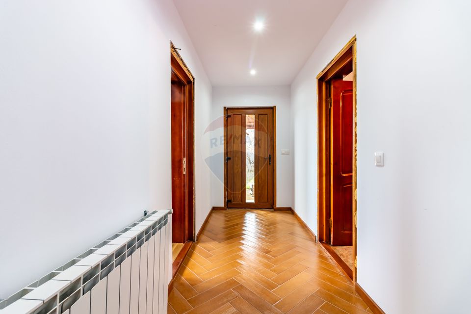 Casă finalizată, 278 mp teren 2305 mp Pleașa, Bucov, Ploiesti