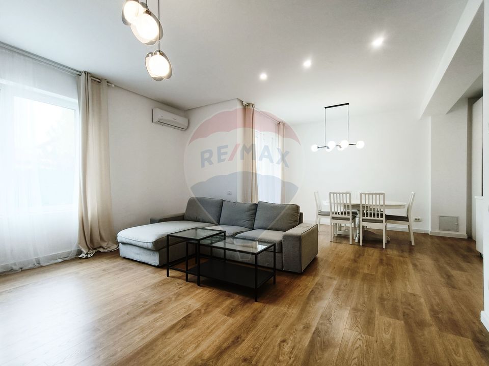 5 room House / Villa for sale, Pipera area