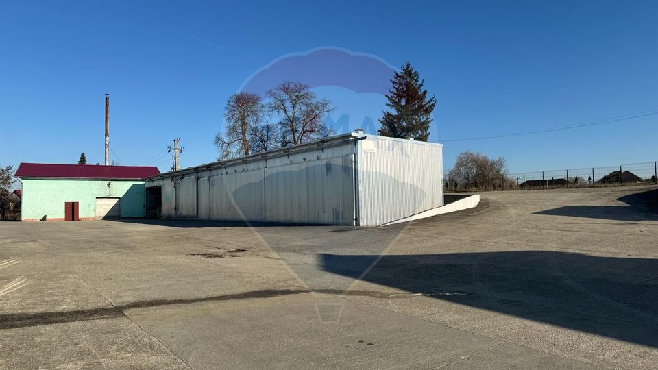 1,600sq.m Industrial Space for sale