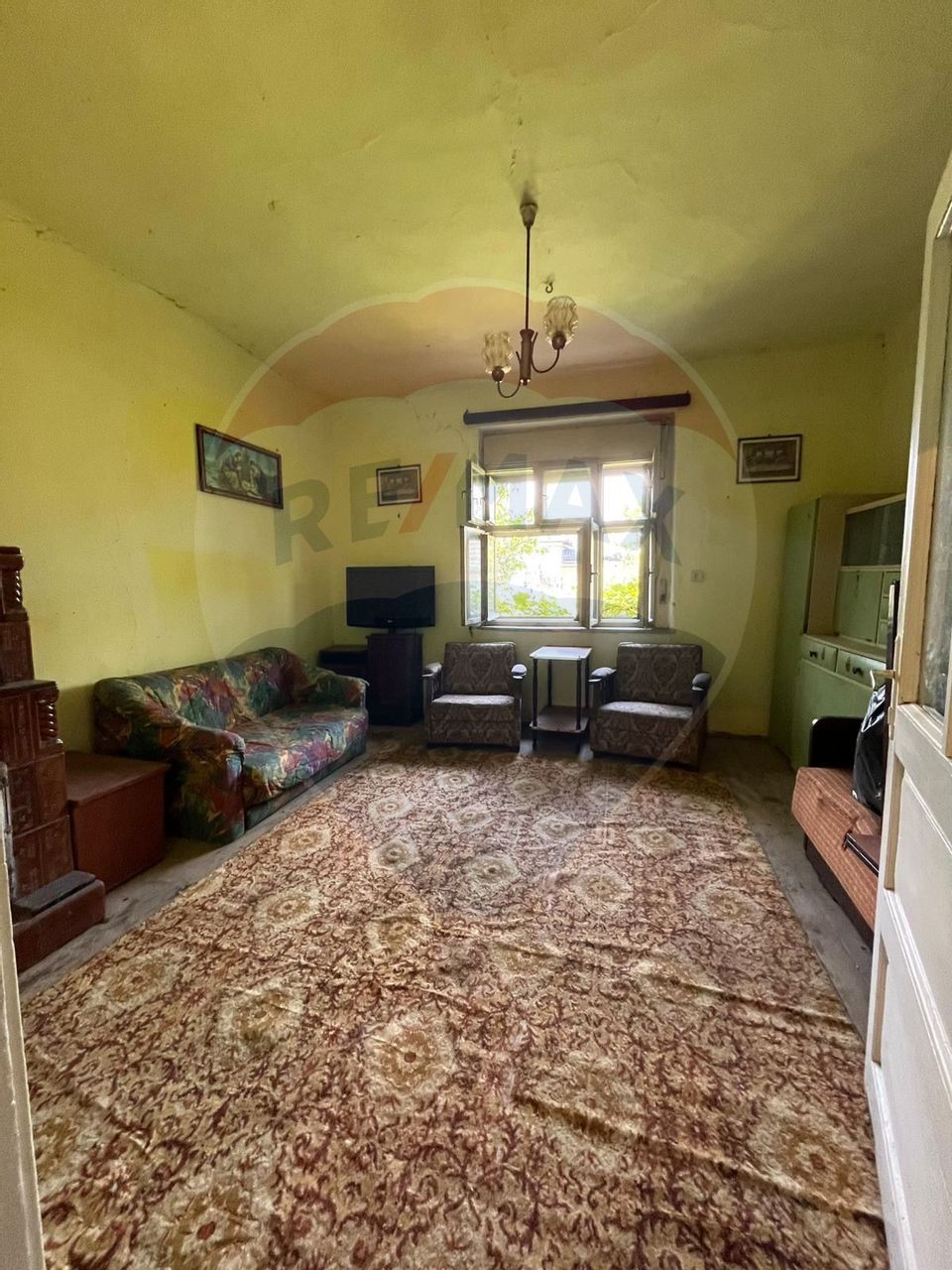 Casă de vânzare in Hideaga la drumul National