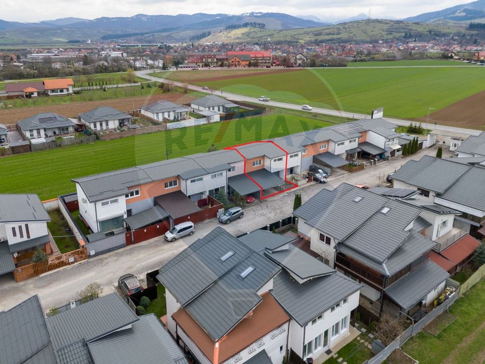 4 room House / Villa for sale