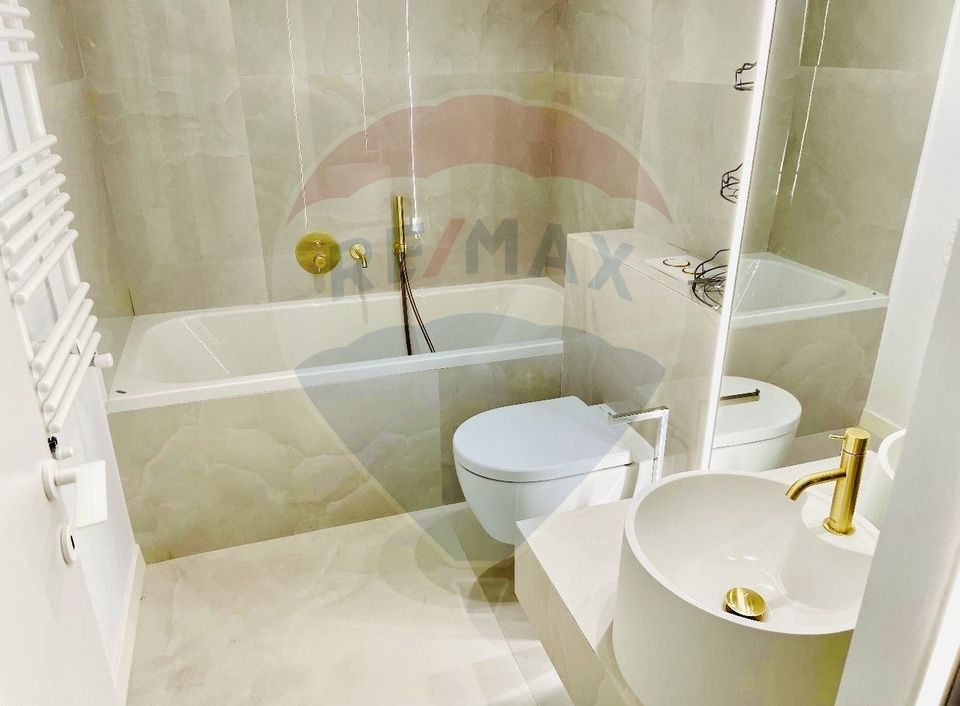 3 room Apartment for rent, Pipera area