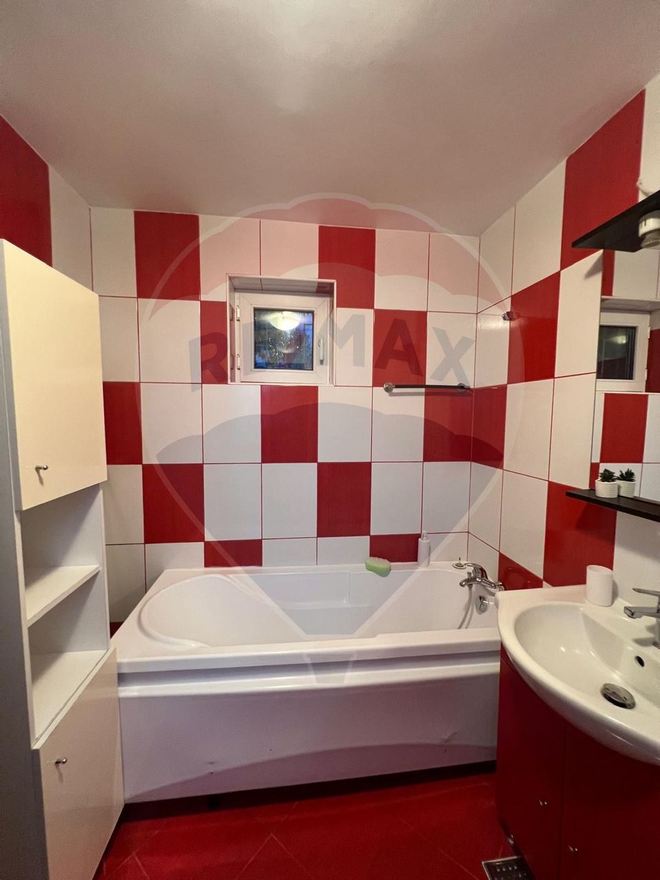 Apartament cu 2 camere de închiriat în zona Brancoveanu