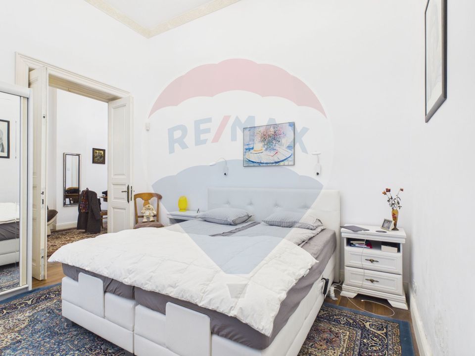 Casa / Vila cu 8 camere de vanzare în zona Cotroceni