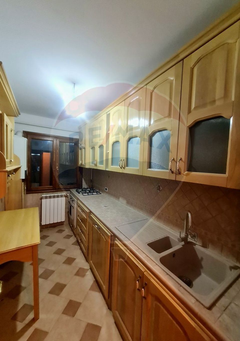 40sq.m Office Space for rent, Central area