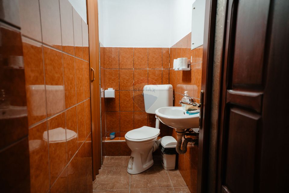 6 room House / Villa for sale