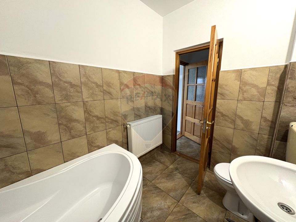 5 room House / Villa for rent, Palazu Mare area