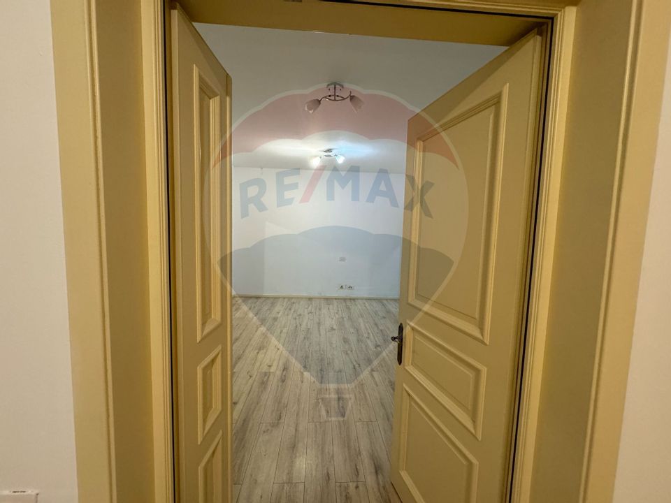 55sq.m Office Space for rent, Central area