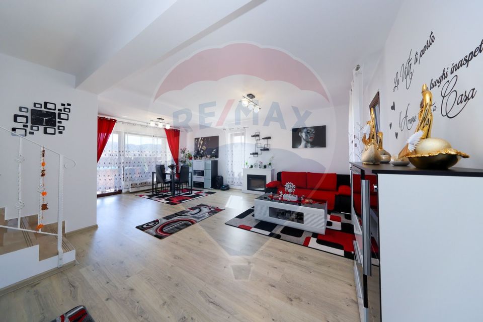 Vila mobilata modern, piscina, zona de interes Ghimbav!