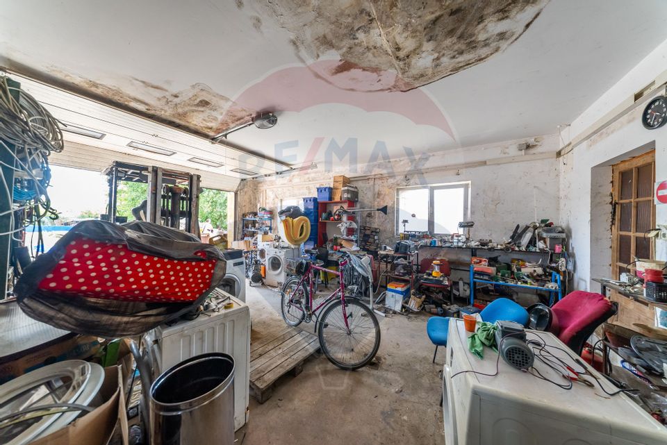 Spațiu industrial cu potential de vanzare in Paulis,Arad