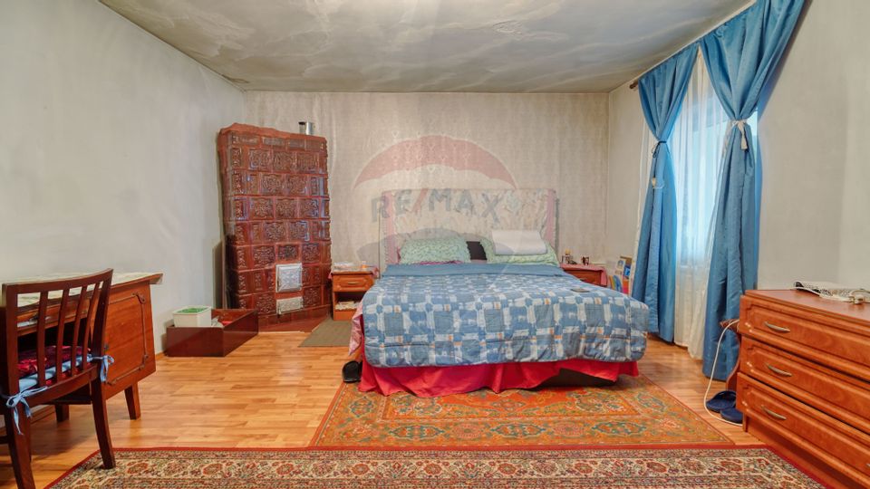 Proprietate 691 mp + anexe, ideal renovare – Dumbrăvița, BV