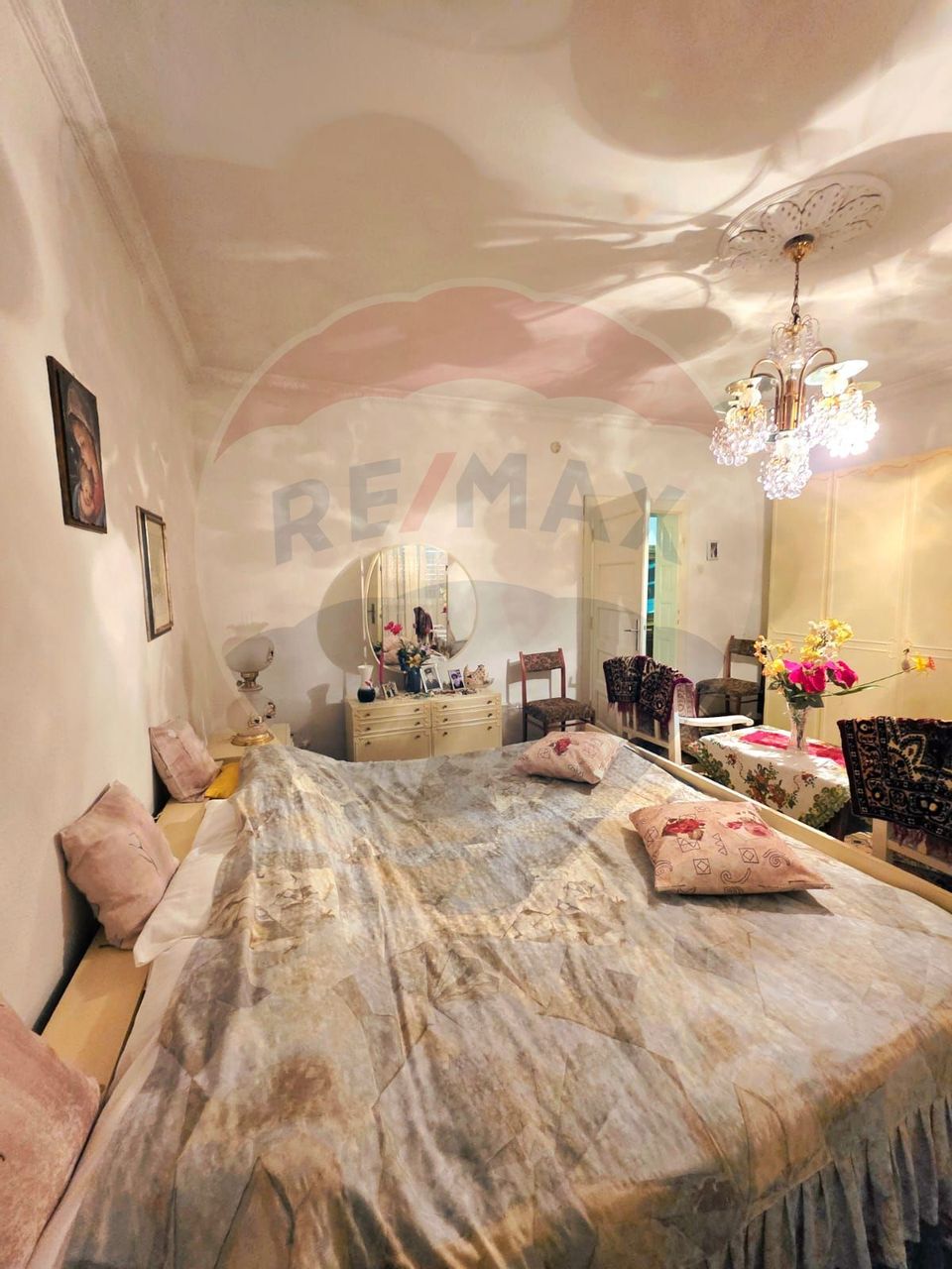 5 room House / Villa for sale, Central area