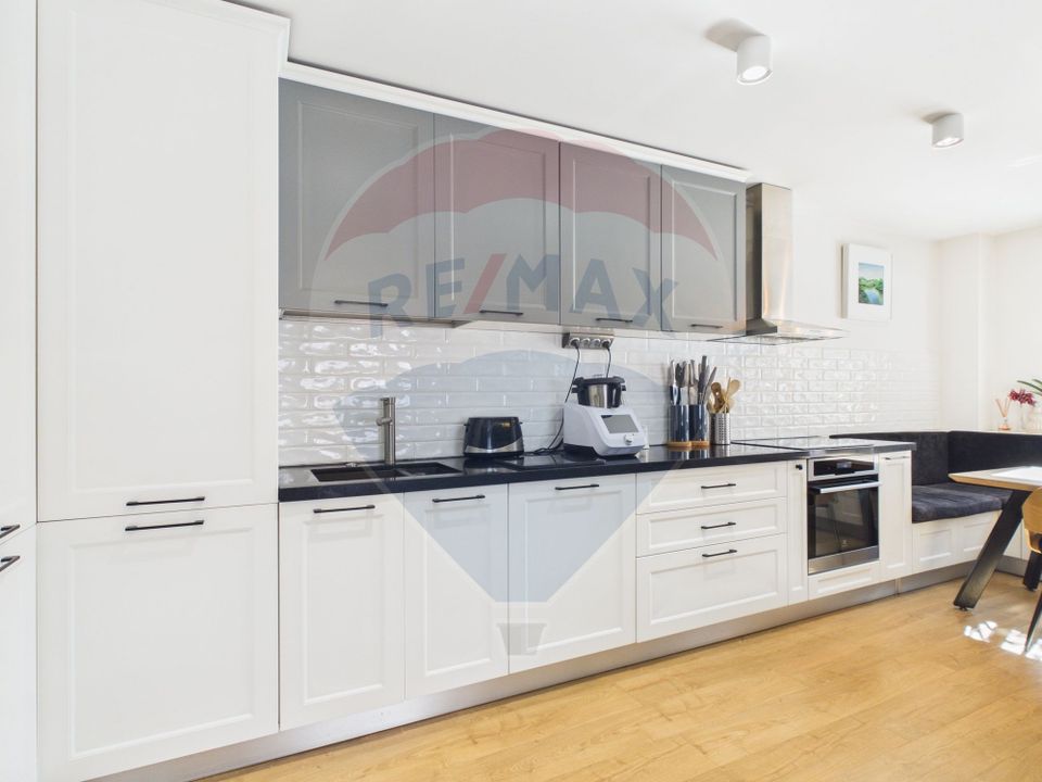 6 room House / Villa for sale, Central area