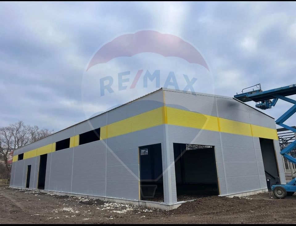 Hala industriala, de inchiriat– 600 mp utili, 1200 mp teren