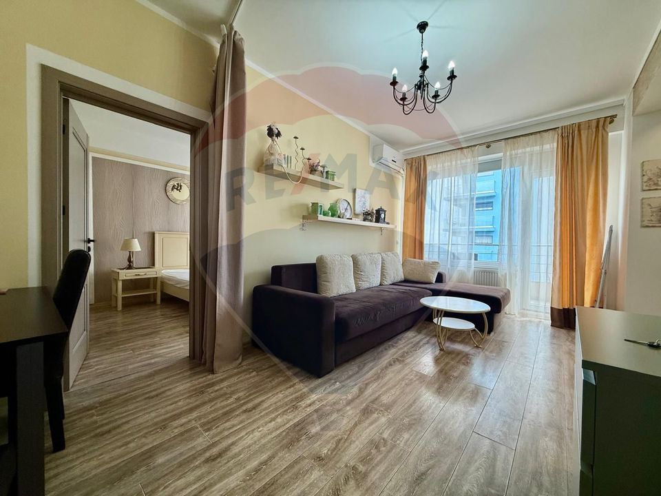 Apartament cu 2 camere de vânzare în Summerland-Mamaia