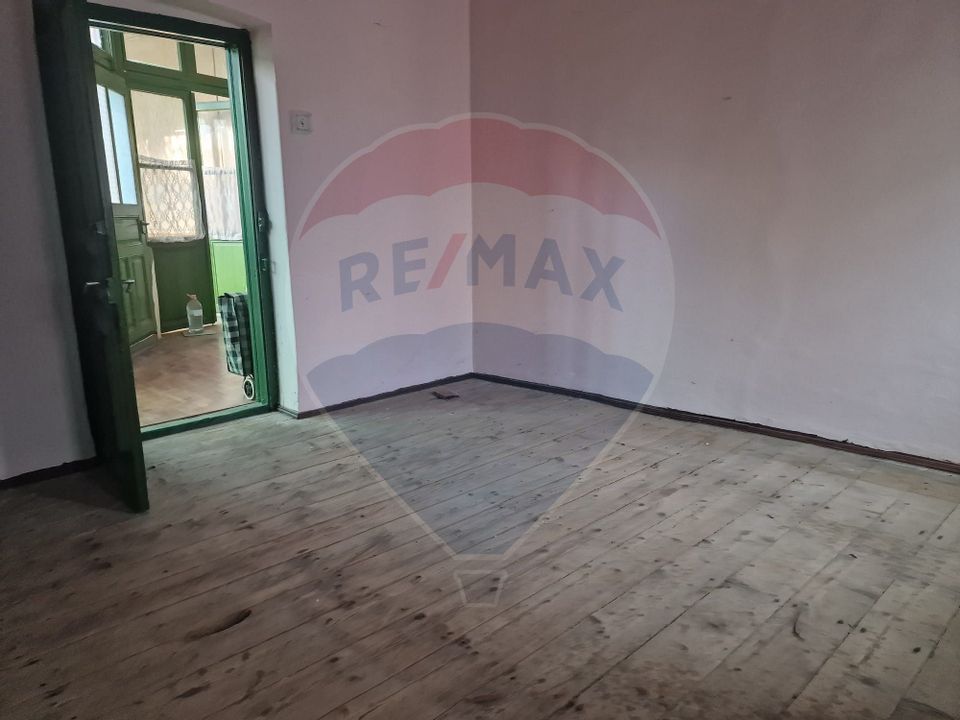 5 room House / Villa for sale, Central area