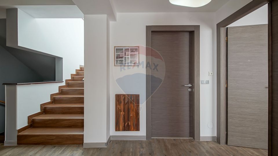 EXCLUSIVITATE ÎN POIANA BRAȘOV – PENTHOUSE IMPRESIONANT DE 268 MP