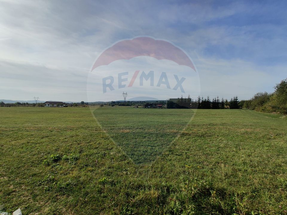 Land 7,631sqm Sacalaseni / Strada Europei